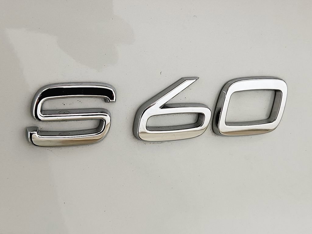 Used 2024 Volvo S60 B5 Plus w/ Climate Package image 33