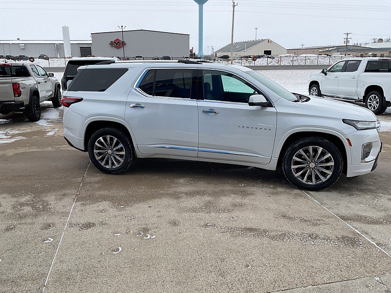 Used 2023 Chevrolet Traverse Premier image 5