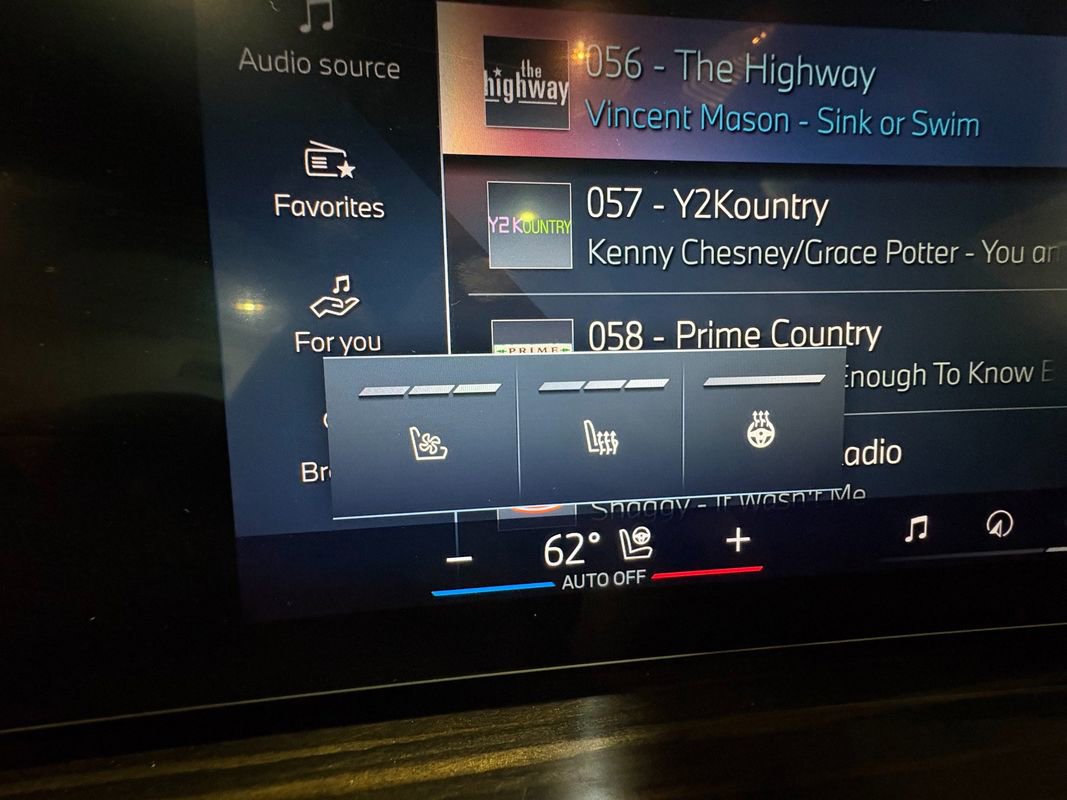 Used 2024 BMW X6 xDrive40i image 21