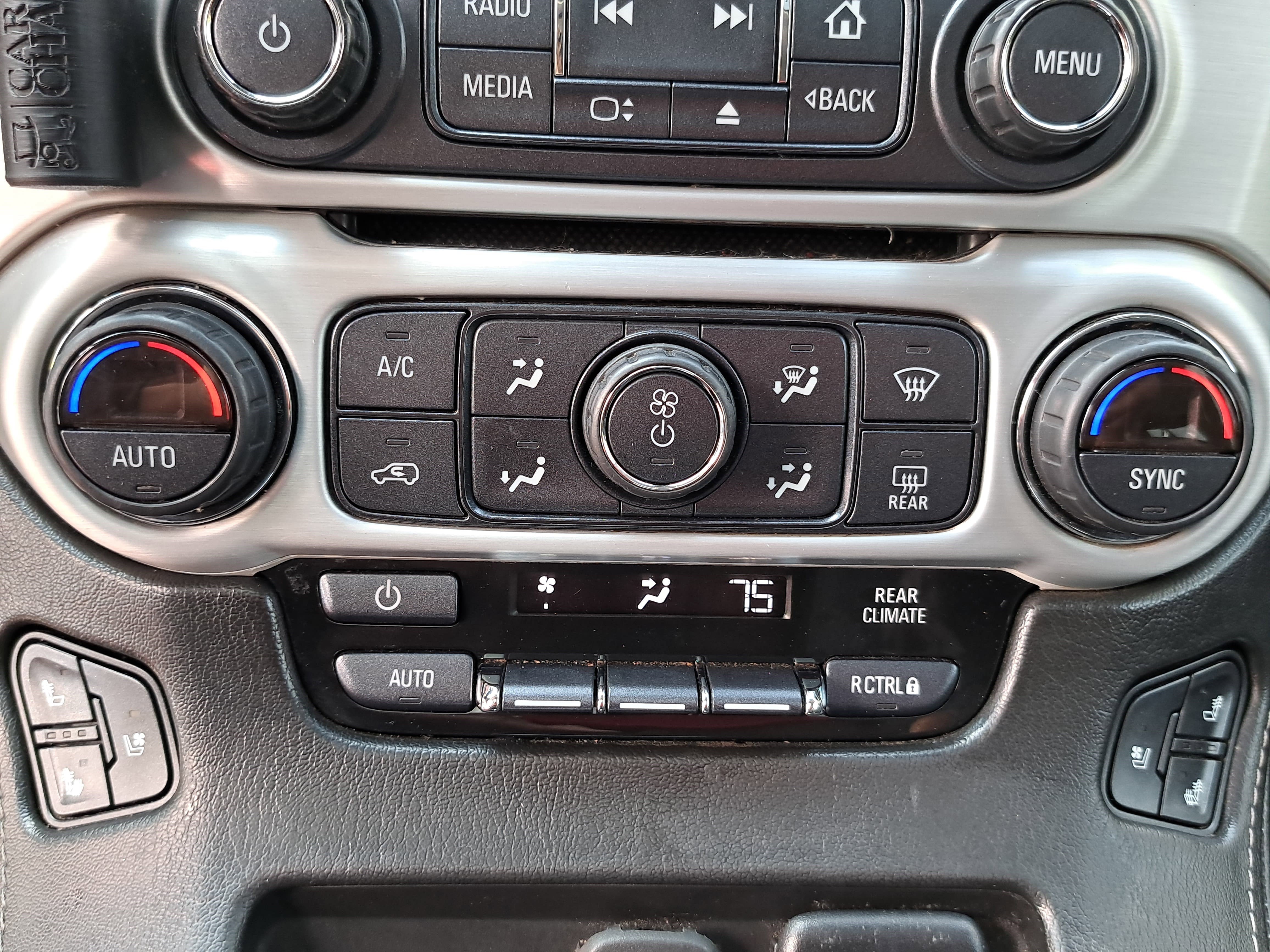 Used 2019 GMC Yukon XL SLT RWD image 24