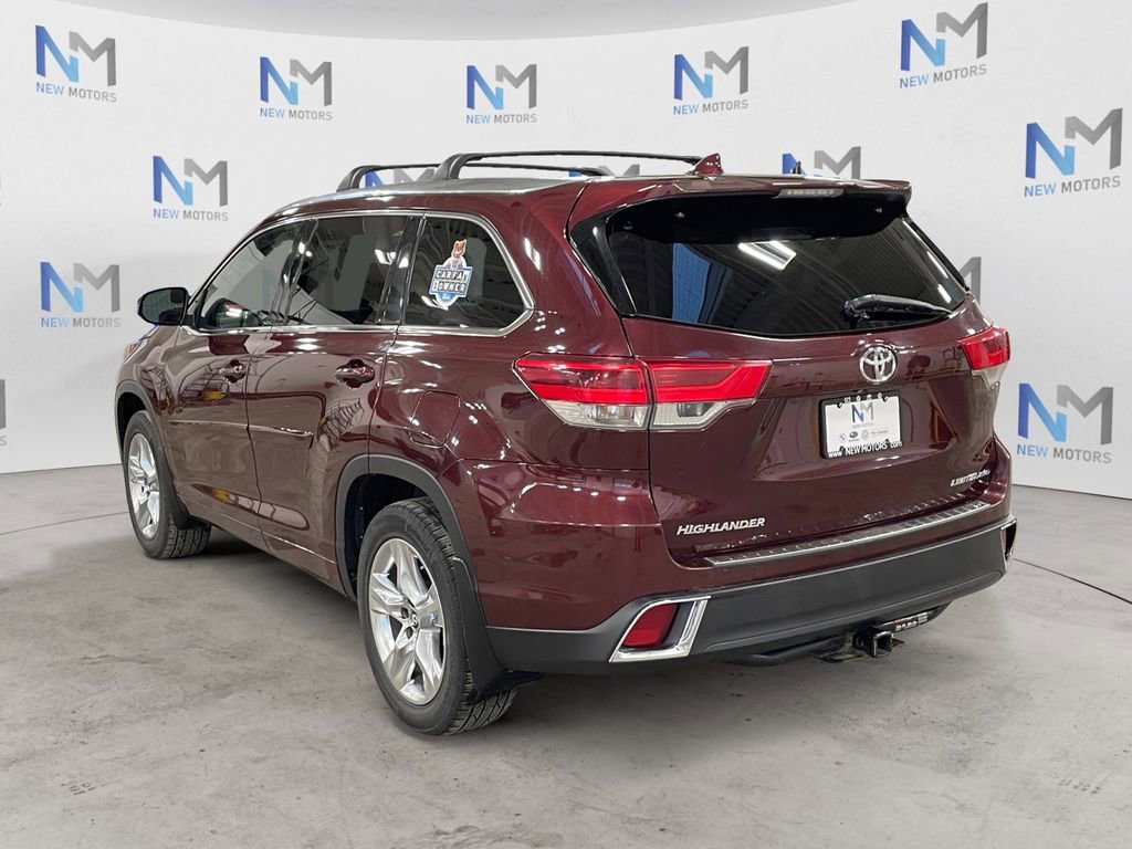 Used 2018 Toyota Highlander Limited w/ Protection Package #3 AWD/4WD image 3