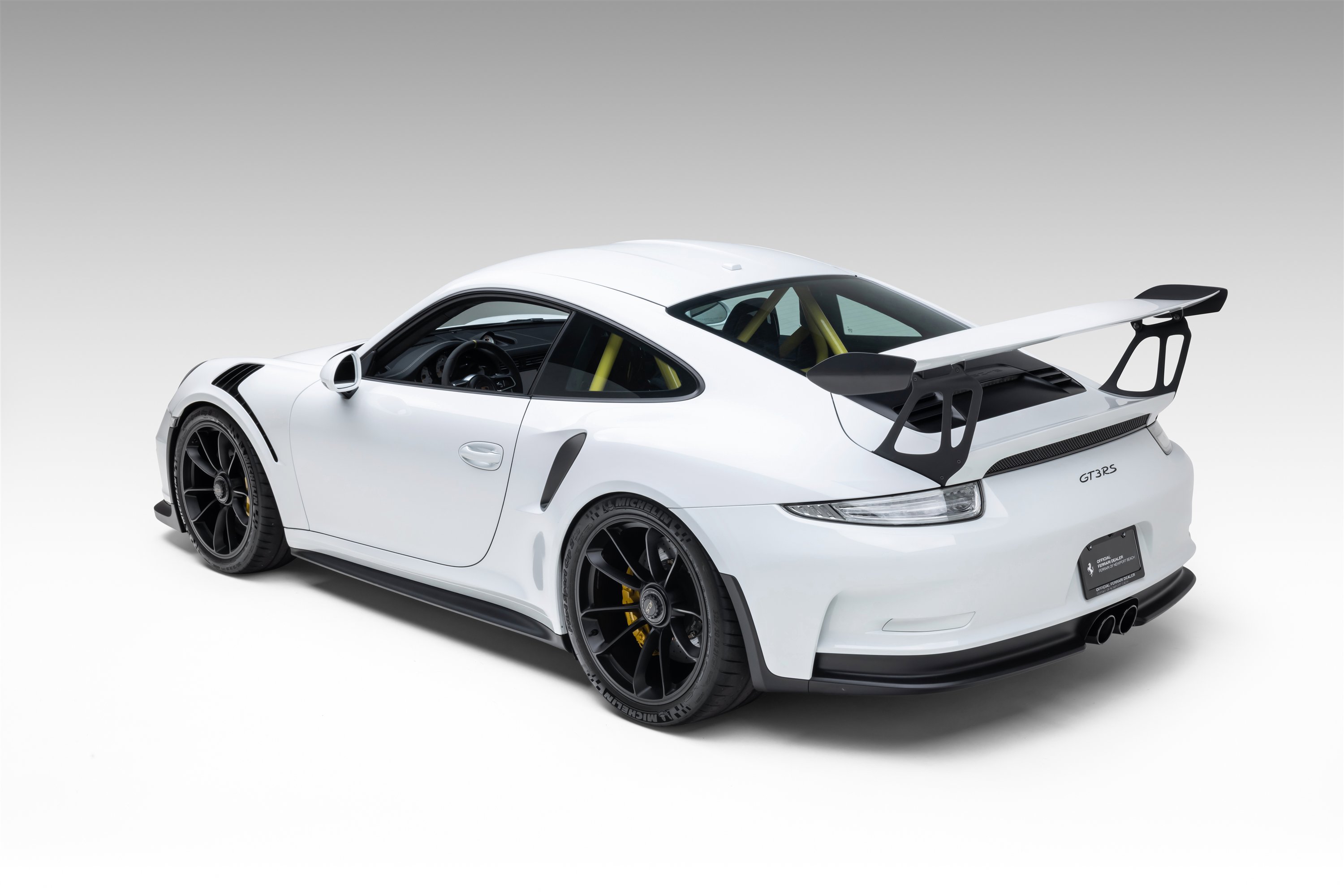 Used 2016 Porsche 911 GT3 RS image 7