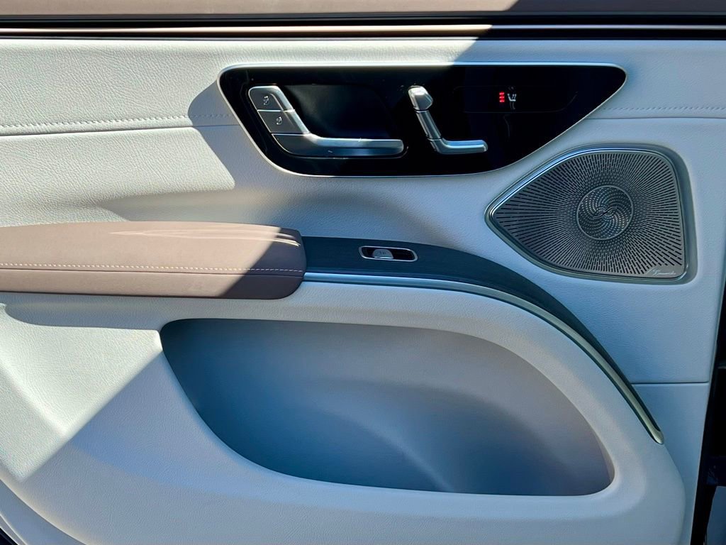 Certified 2023 Mercedes-Benz EQS 450+ 4MATIC SUV image 35