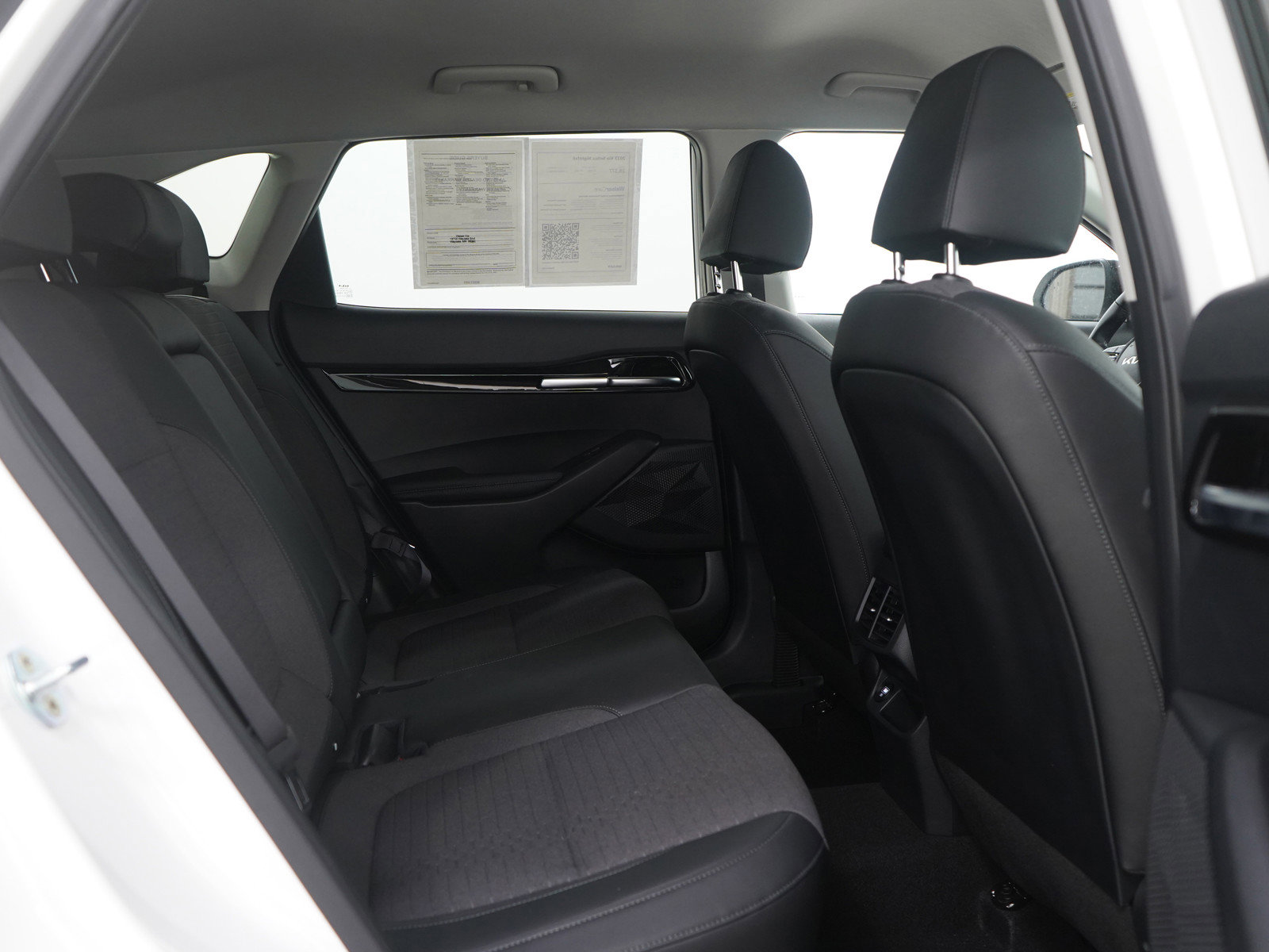 Used 2023 Kia Seltos Nightfall Edition image 14