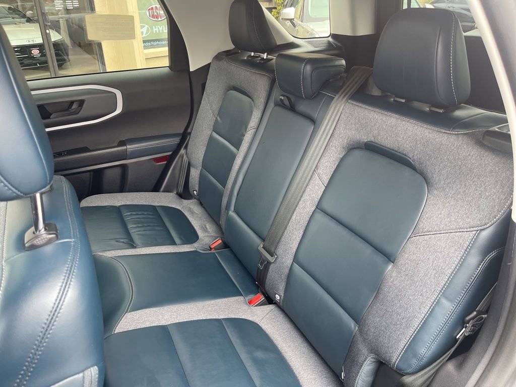 Used 2023 Ford Bronco Sport Outer Banks w/ Tech Package image 32