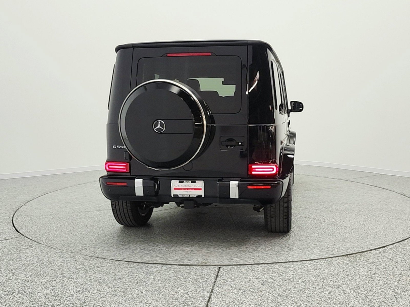 Used 2023 Mercedes-Benz G 550 image 6