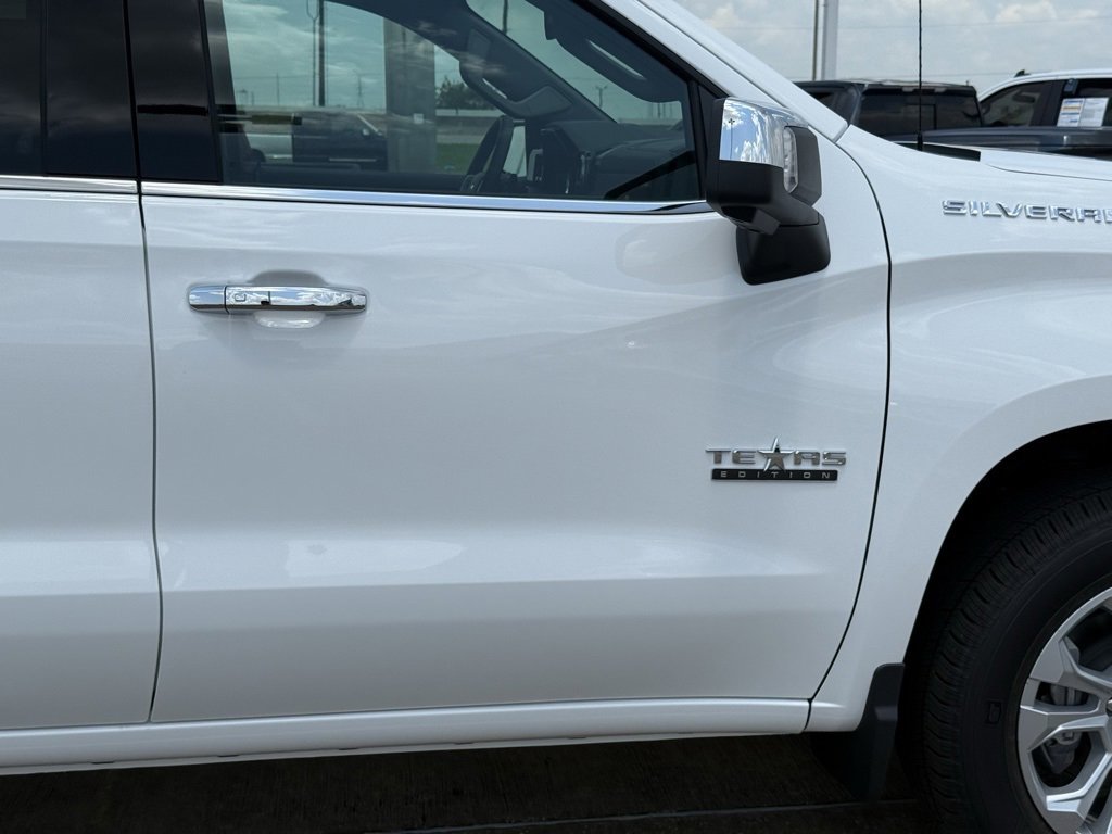 New 2026 Chevrolet Silverado 1500 LTZ image 11