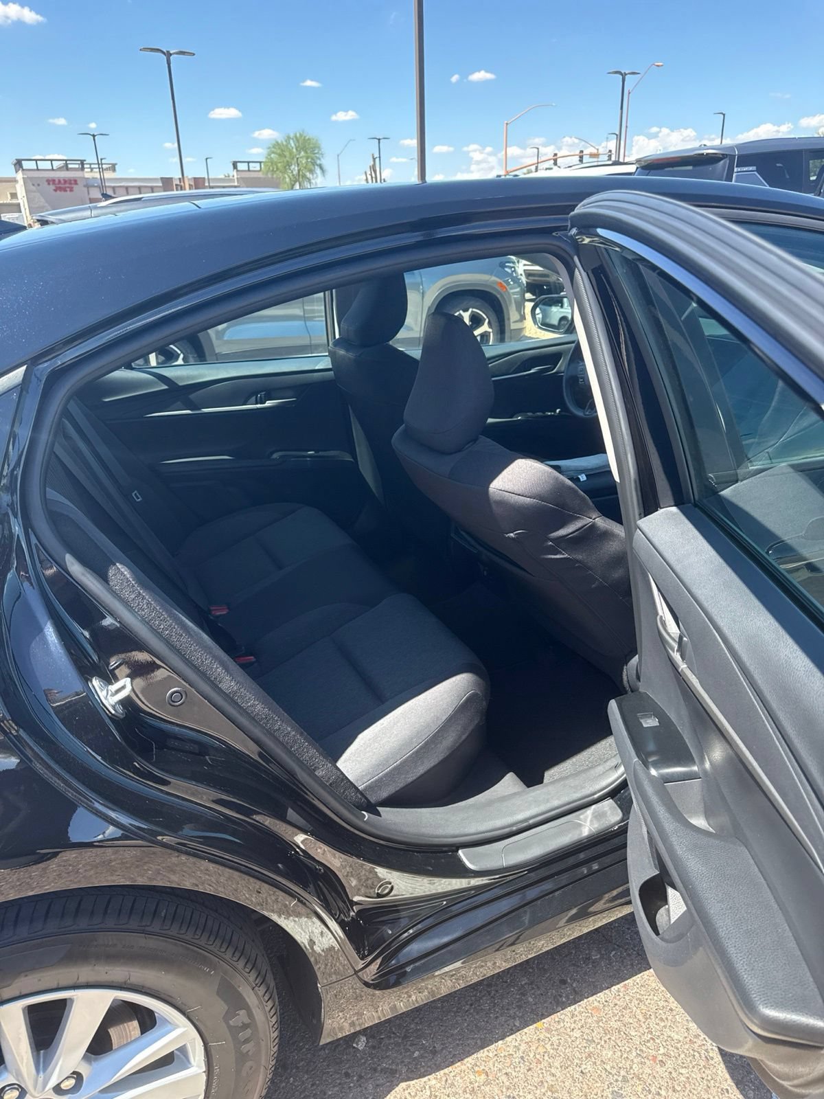 Used 2026 Toyota Camry LE FWD image 17