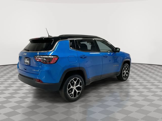 Used 2024 Jeep Compass Limited AWD/4WD image 11
