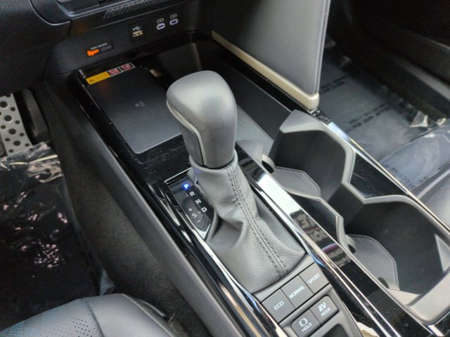 Used 2025 Toyota Camry XSE w/ Premium Plus Package AWD/4WD image 12