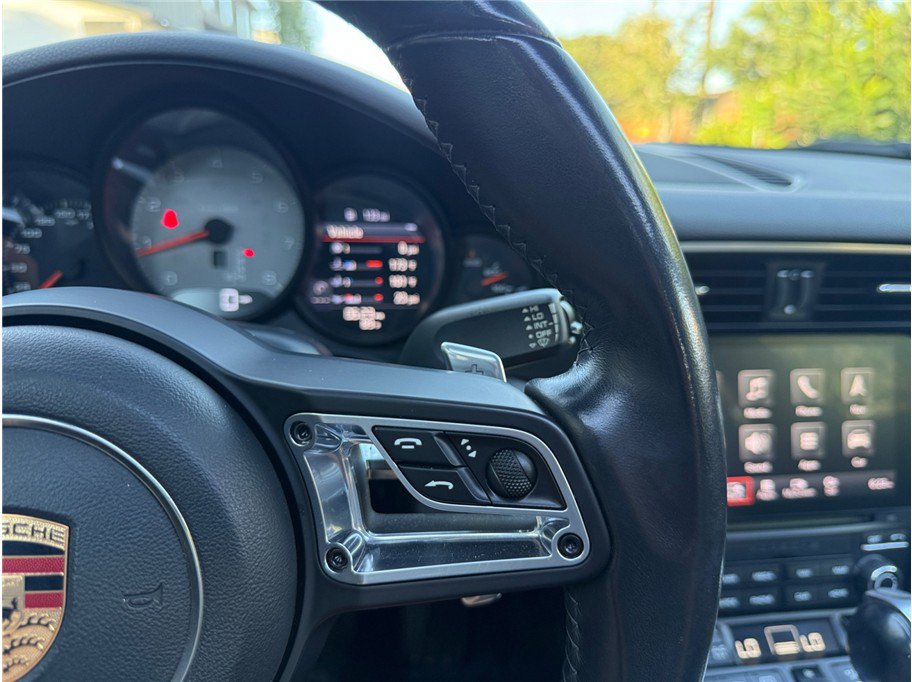 Used 2018 Porsche 911 Carrera S RWD image 26