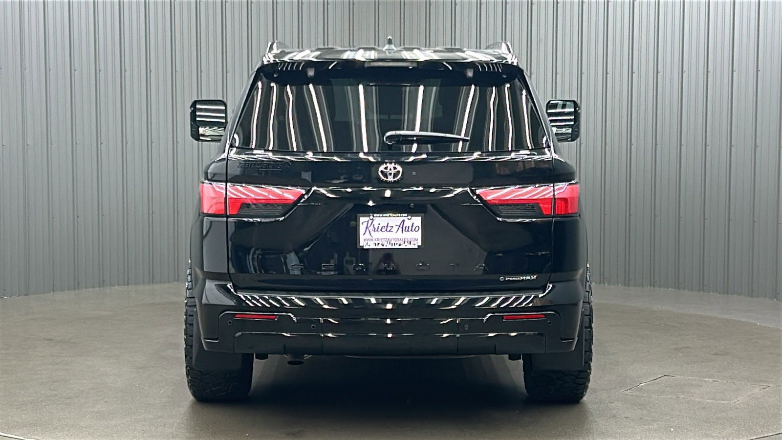 Used 2025 Toyota Sequoia Limited image 4