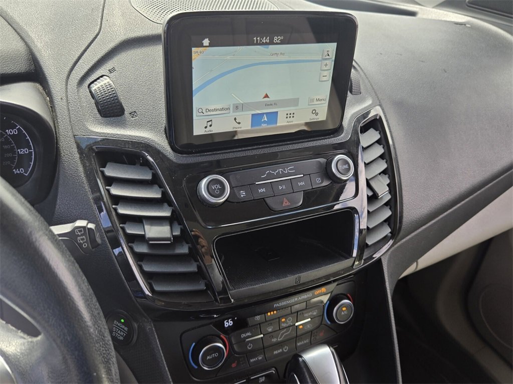 Used 2020 Ford Transit Connect Titanium image 22