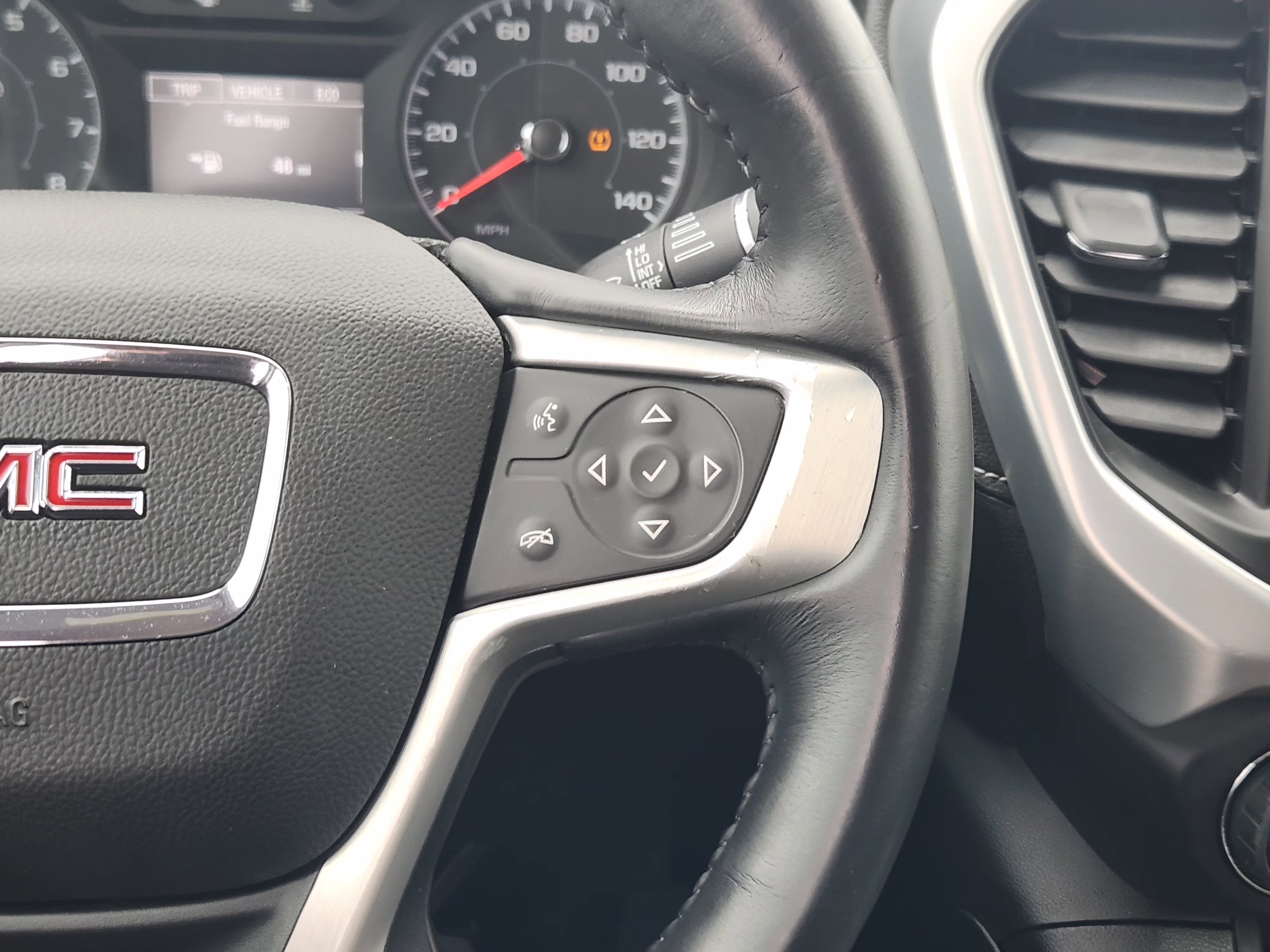 Used 2018 GMC Acadia SLE w/ Driver Alert Package I FWD image 28