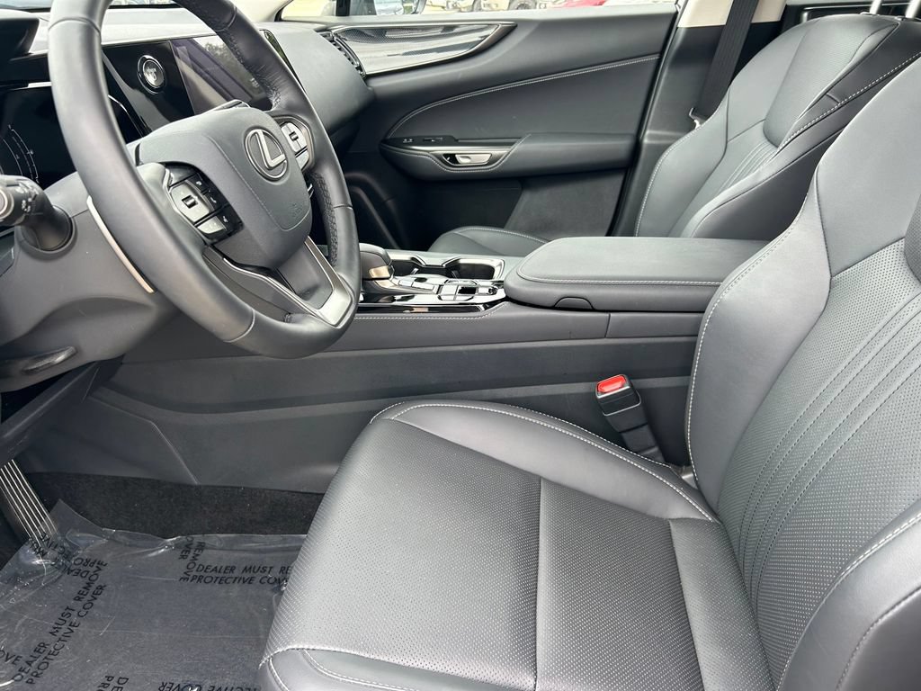 Used 2025 Lexus NX 350h AWD w/ Cold Area Package image 11