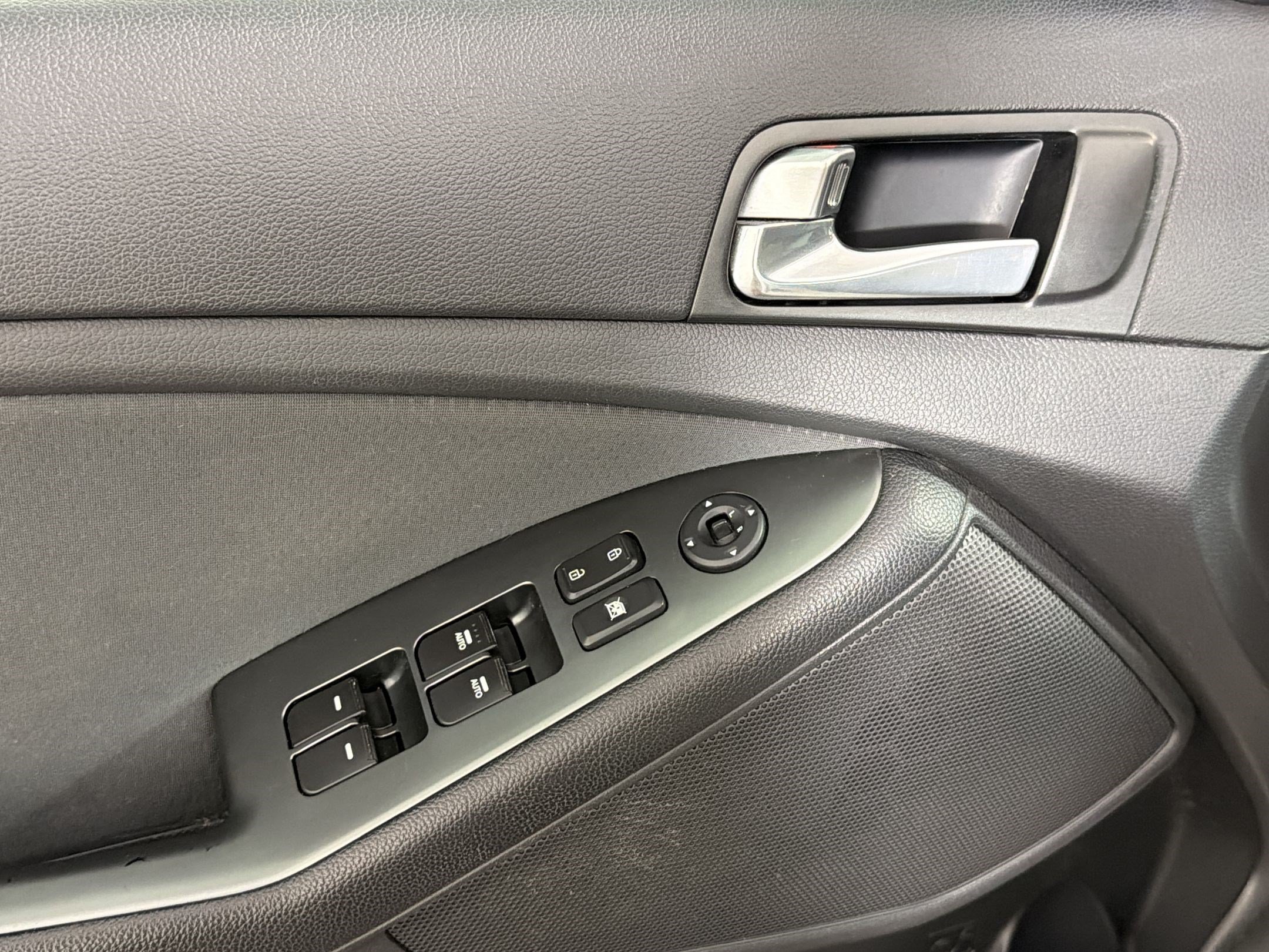 Used 2016 Kia Optima Hybrid FWD image 24