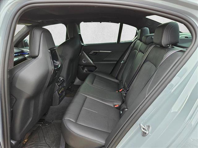 Used 2026 BMW M5 AWD/4WD image 15