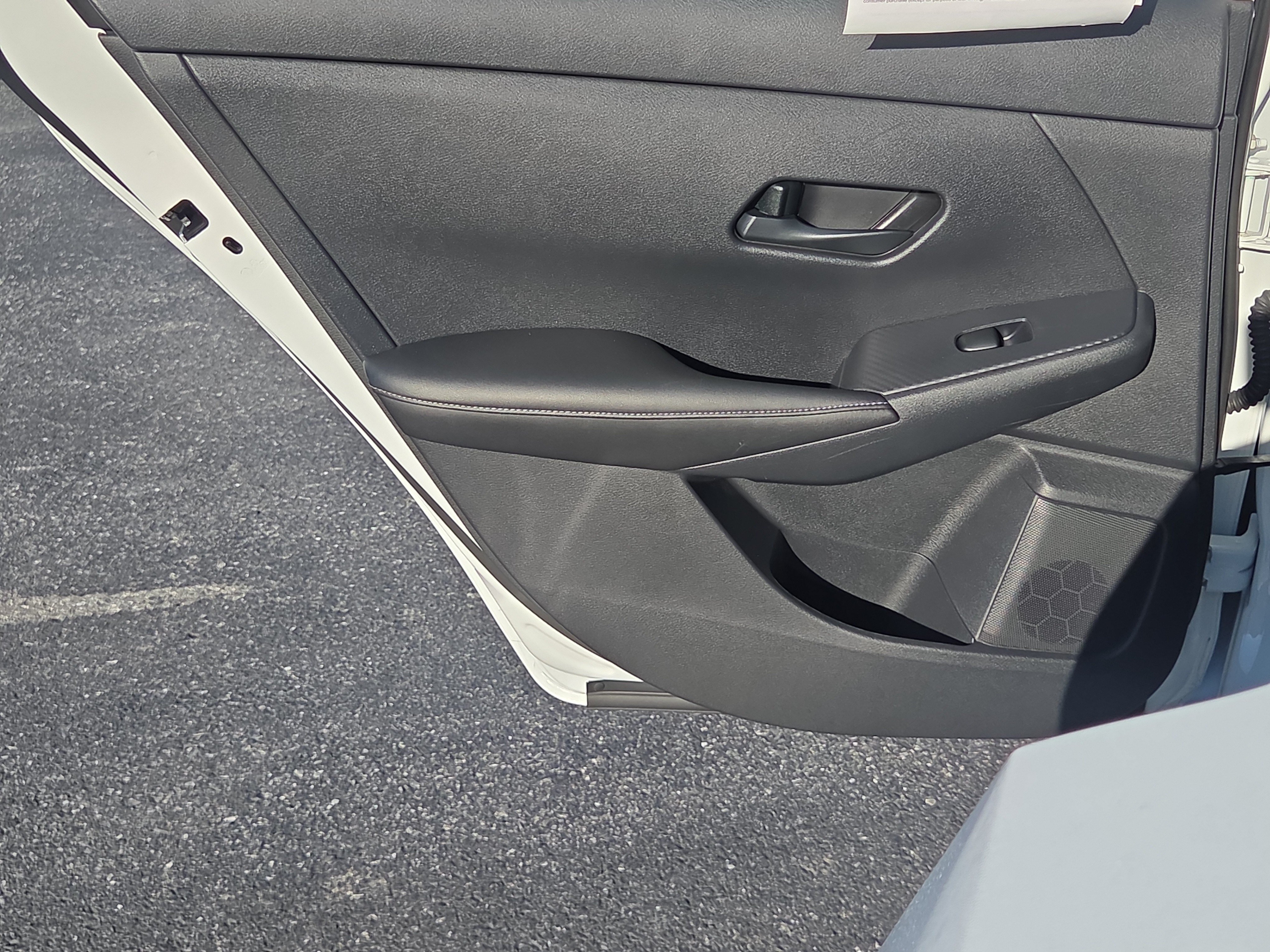 Used 2024 Nissan Sentra S FWD image 21