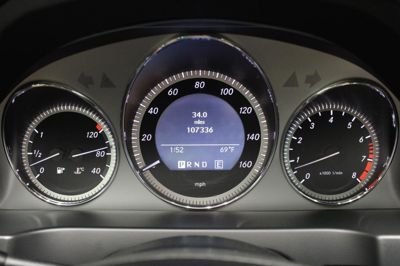 Used 2011 Mercedes-Benz C 300 Sedan image 75