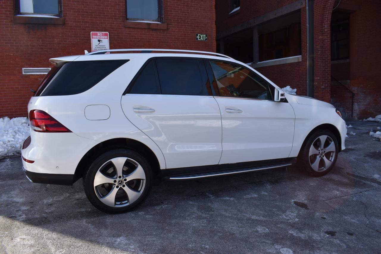 Used 2018 Mercedes-Benz GLE 350 GLE 350 4MATIC SUV image 2