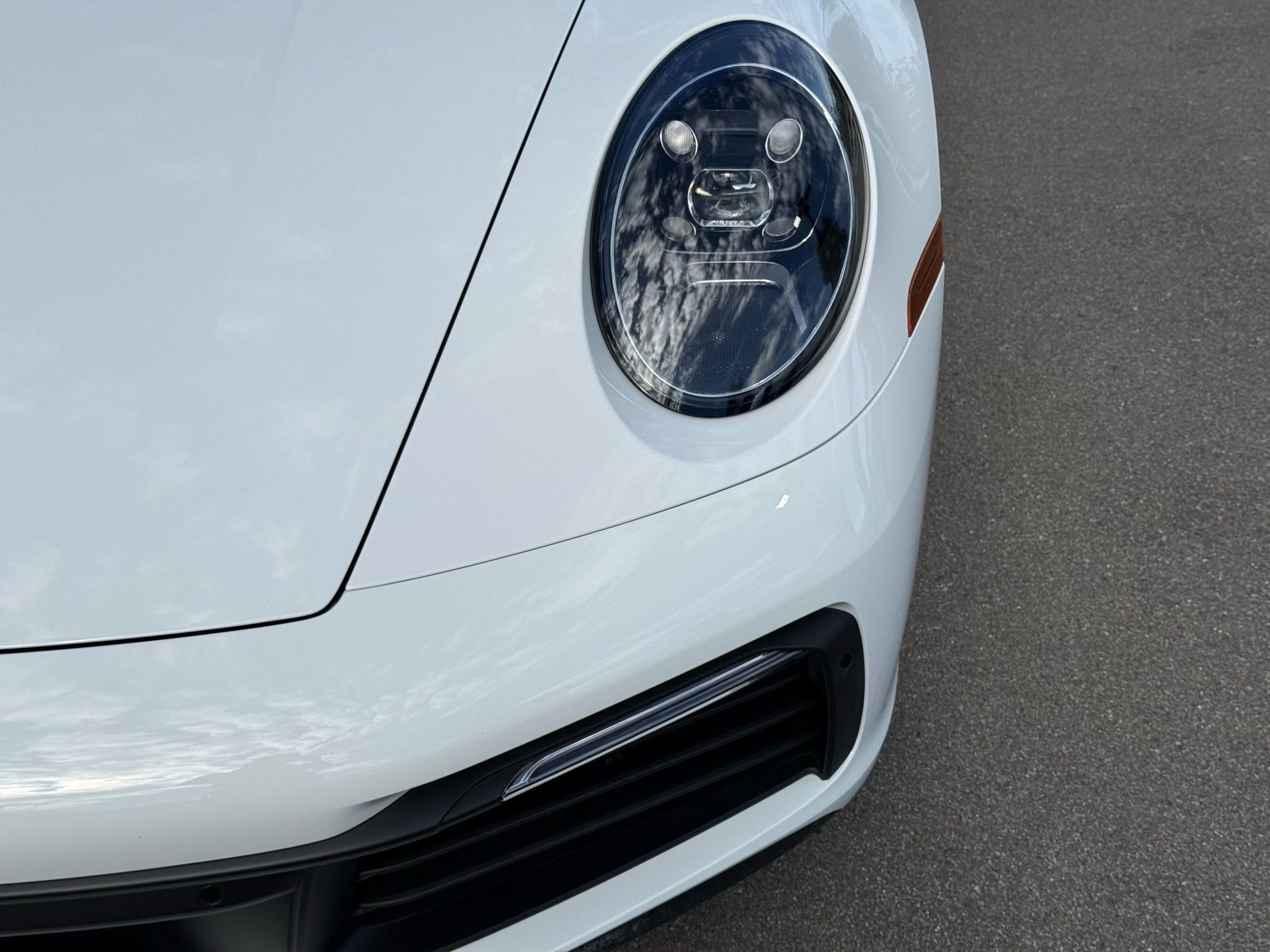 Certified 2024 Porsche 911 Carrera image 11