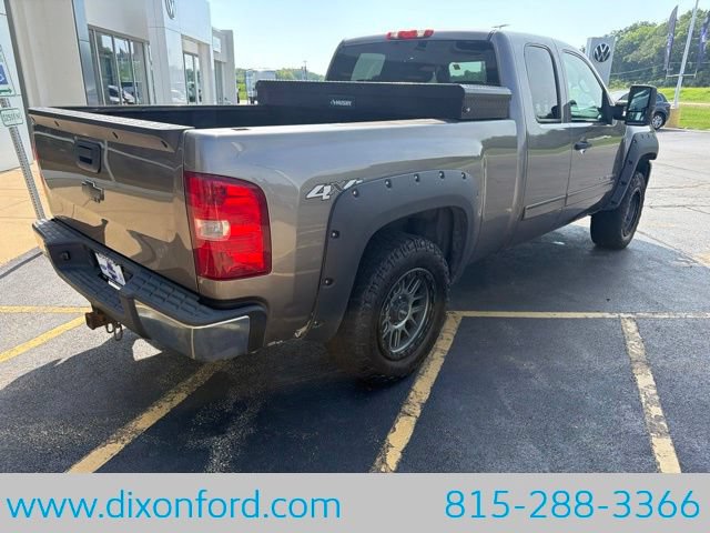 Used 2013 Chevrolet Silverado 1500 LT w/ All-Star Edition AWD/4WD image 8