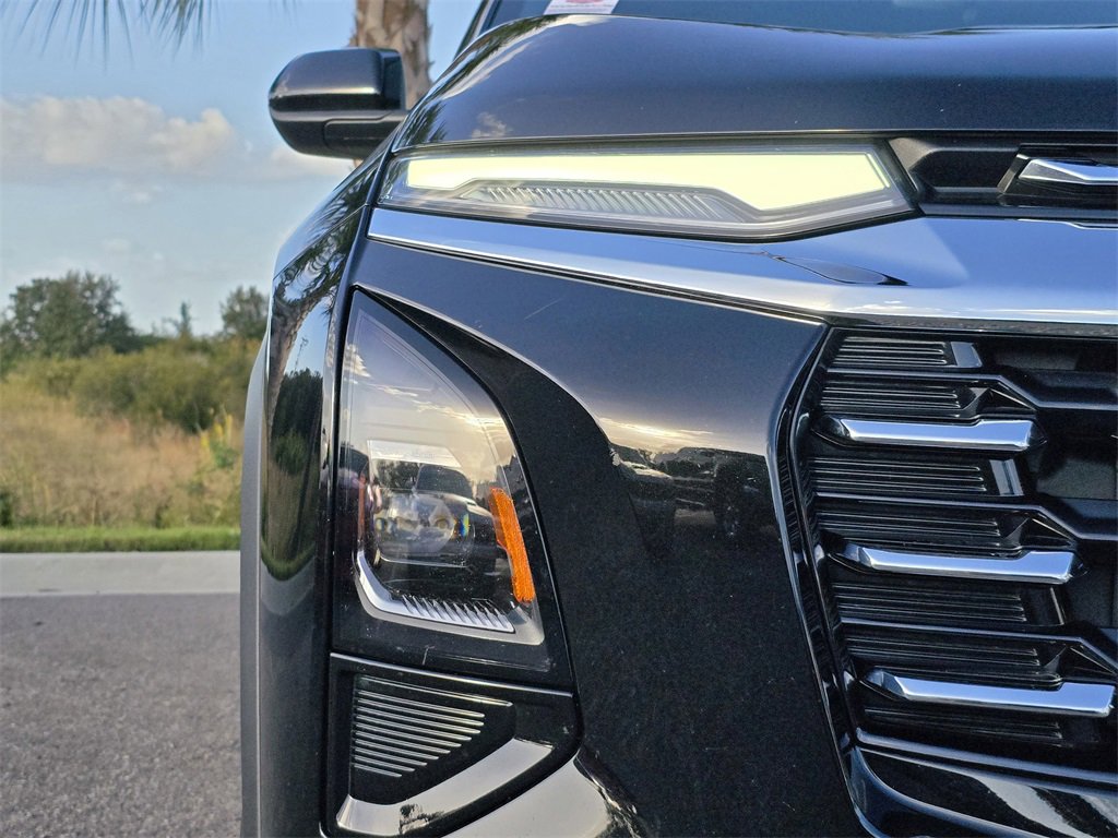 Certified 2025 Chevrolet Equinox LT image 12