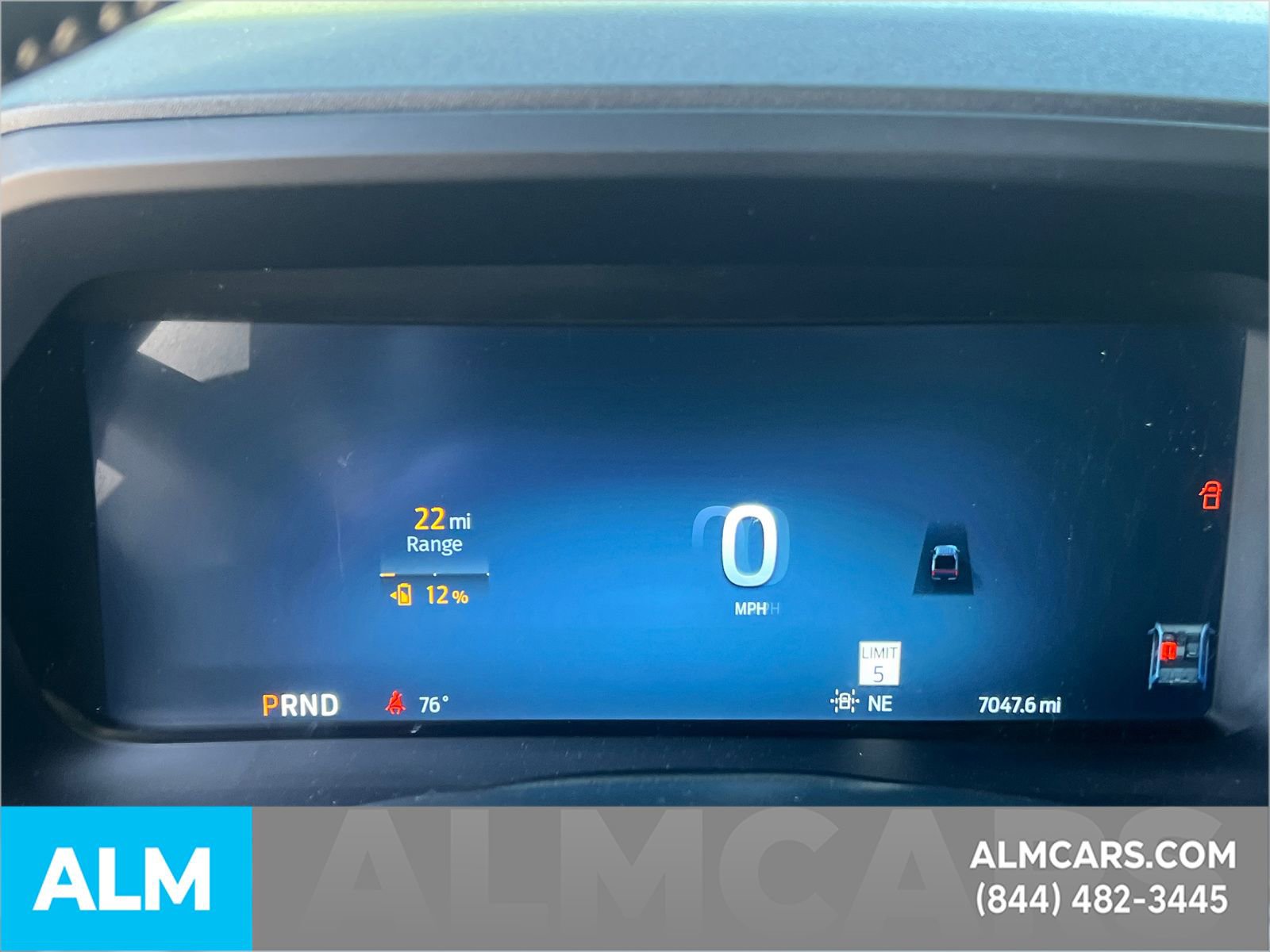 Used 2024 Ford F150 Lightning Platinum AWD/4WD image 31