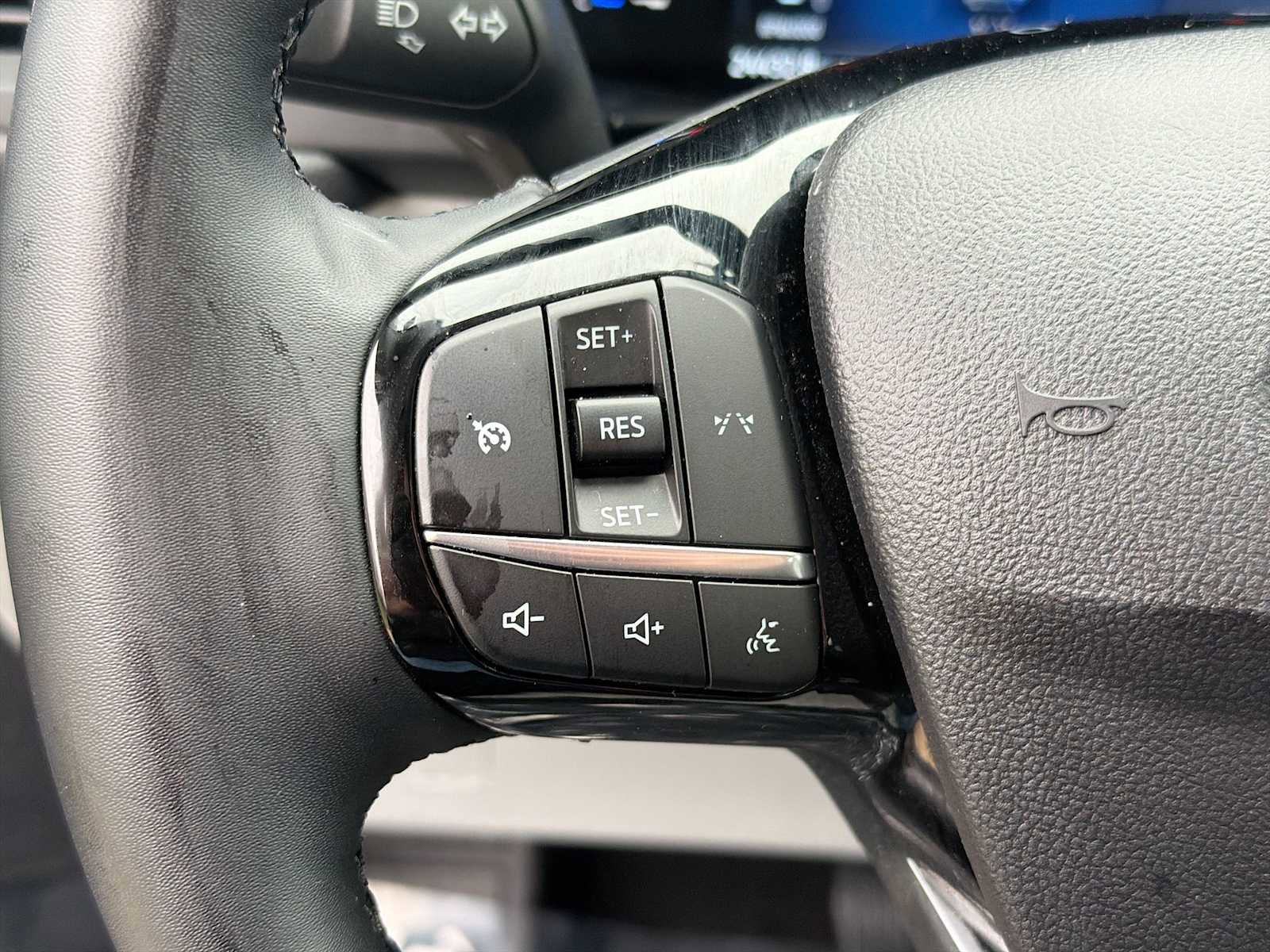 Used 2024 Ford Escape Active image 20