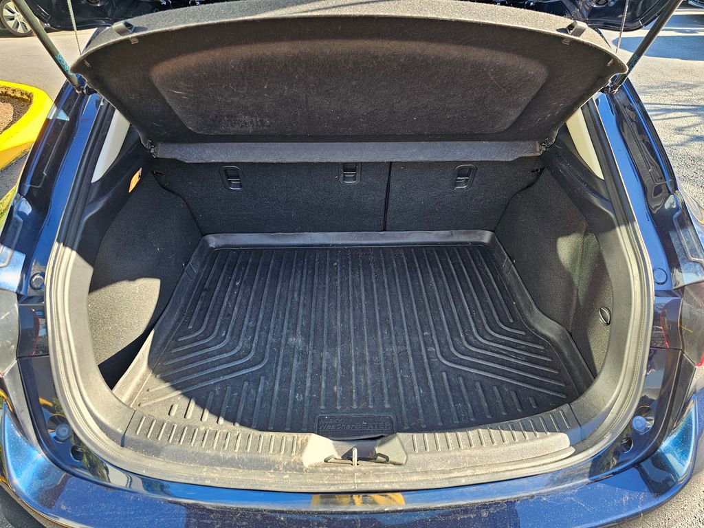 Used 2018 MAZDA MAZDA3 Touring image 13