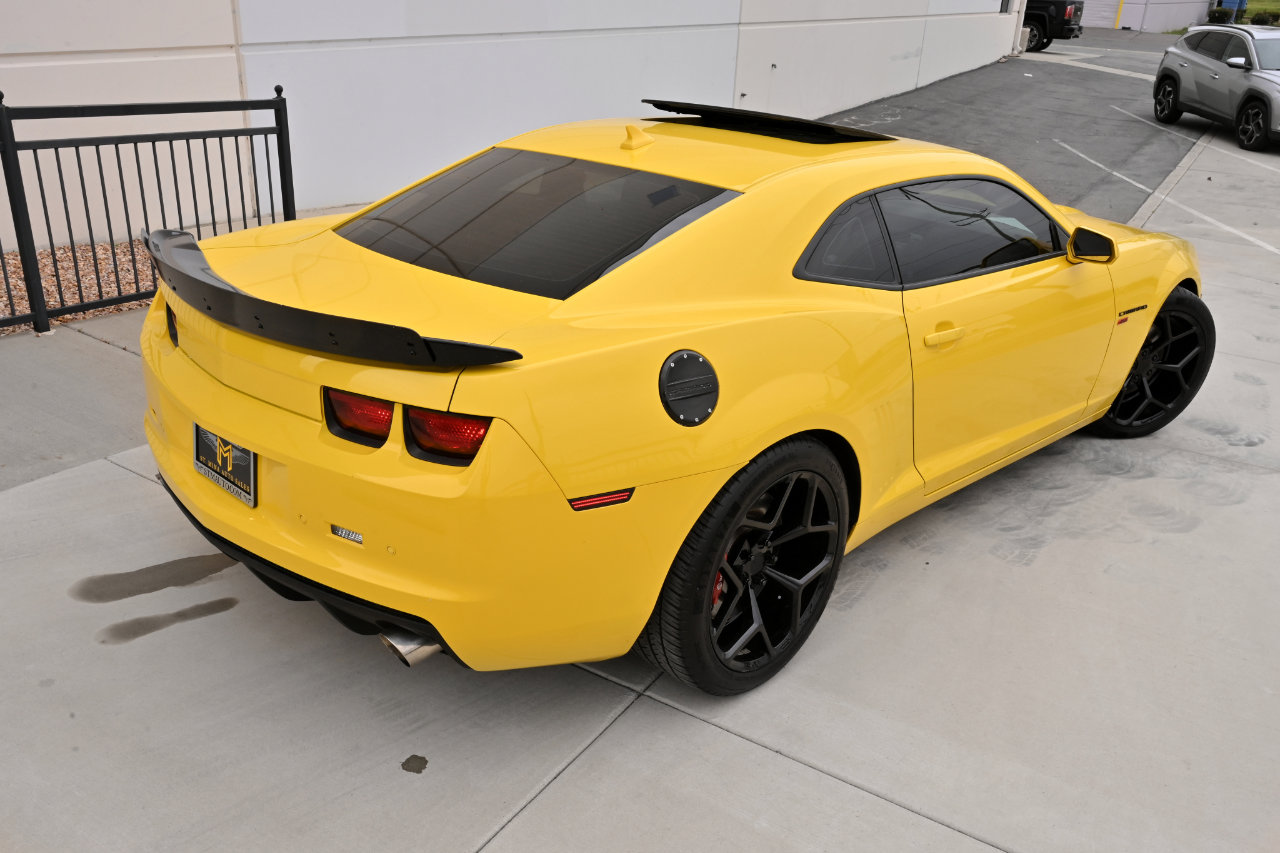 Used 2012 Chevrolet Camaro SS w/ RS Package image 17
