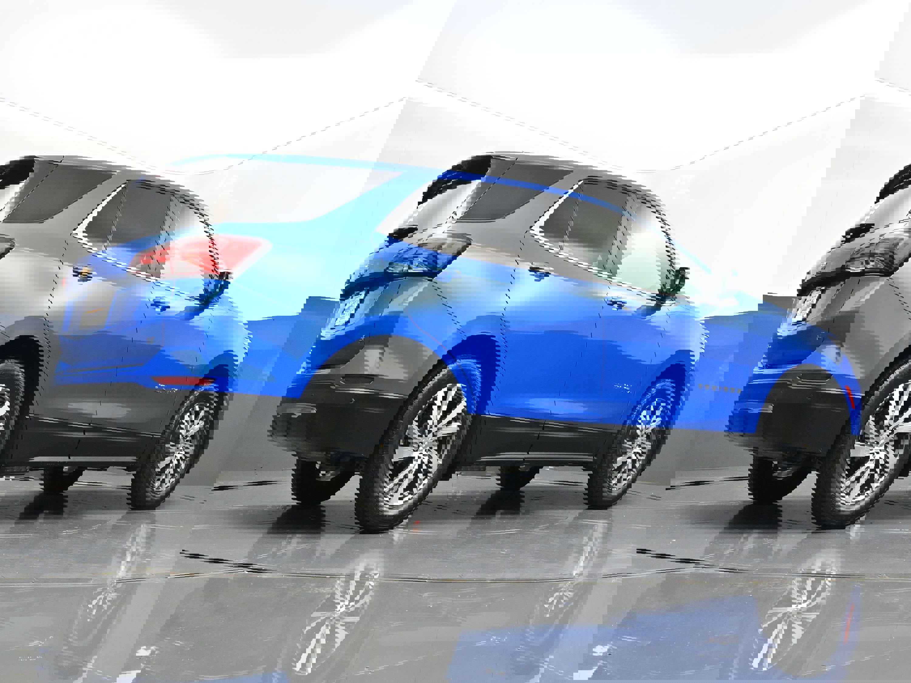 Used 2024 Chevrolet Equinox LT image 42