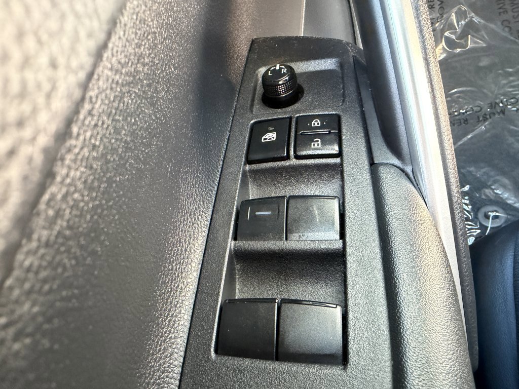 Used 2024 Toyota Corolla Cross AWD Hybrid image 25