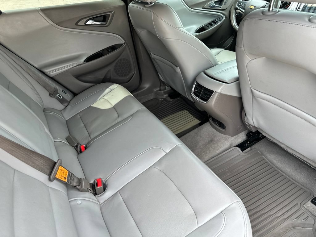 Certified 2017 Chevrolet Malibu LT w/ Leather Package FWD image 20