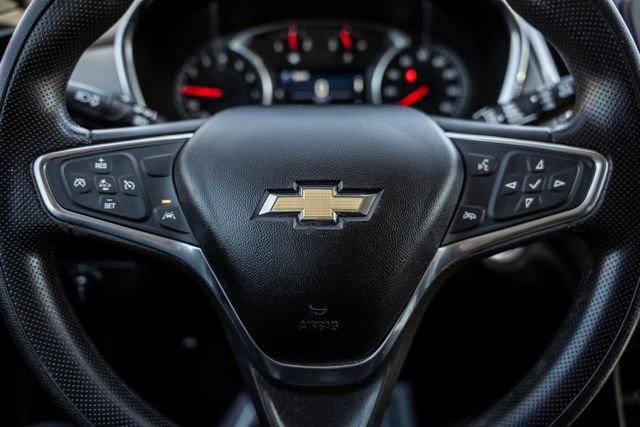 Used 2020 Chevrolet Equinox LT AWD/4WD image 16