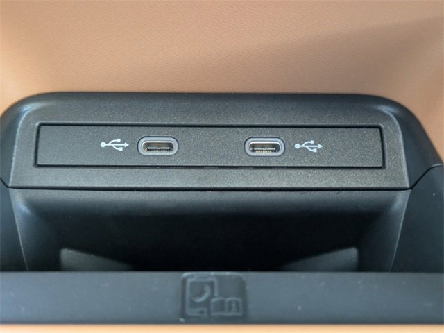 New 2025 Volkswagen ID. Buzz 1st Edition image 31