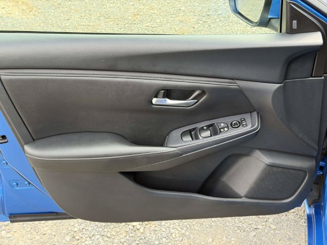 Used 2024 Nissan Sentra SV FWD image 16