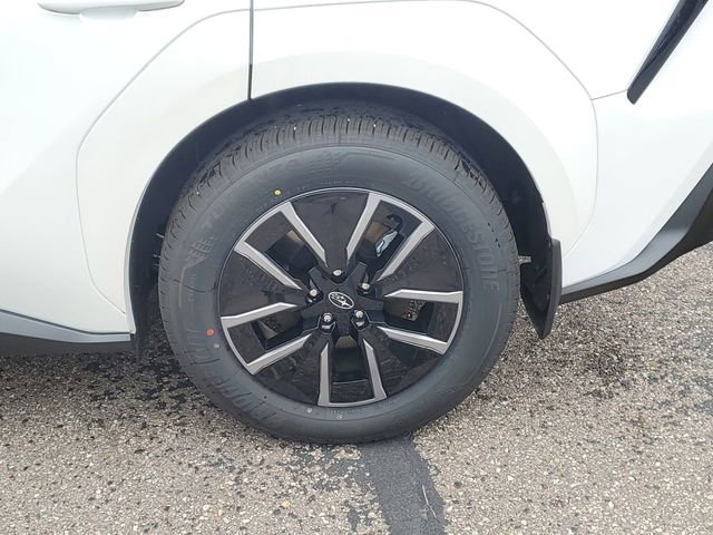 New 2026 Subaru Solterra AWD/4WD image 5
