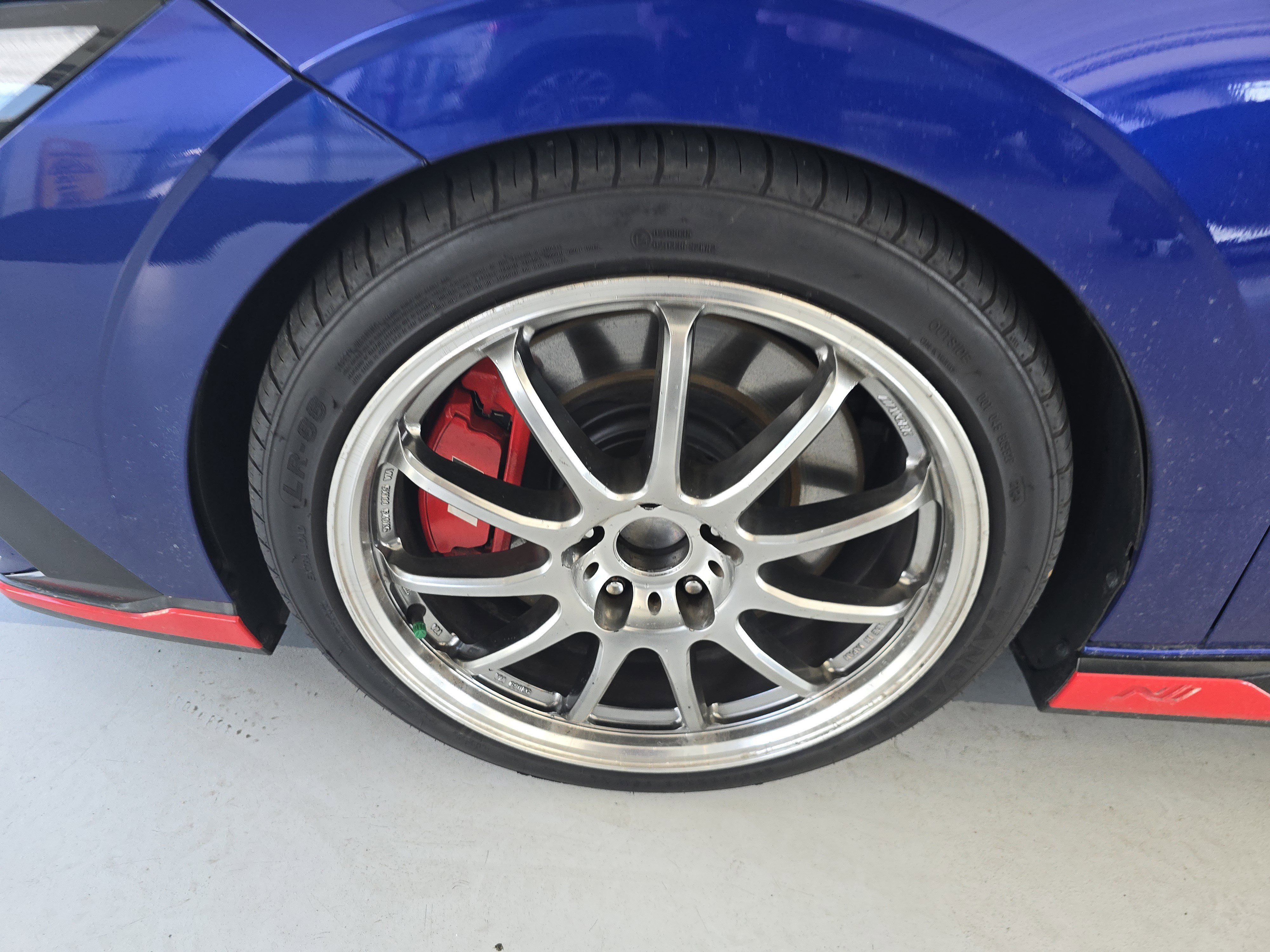 Used 2024 Hyundai Elantra N image 9