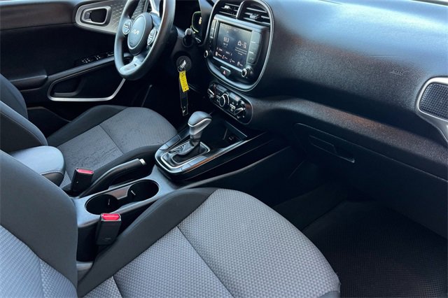Used 2024 Kia Soul LX w/ Option Group 015 image 20