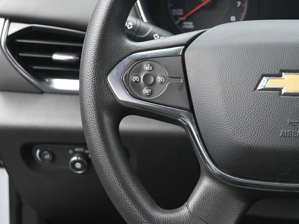 Used 2018 Chevrolet Traverse LS image 32