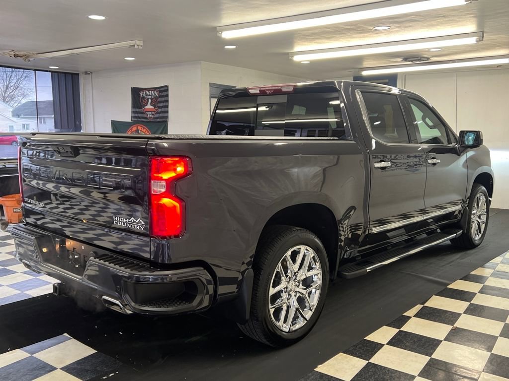 Used 2023 Chevrolet Silverado 1500 High Country w/ High Country Premium Package image 16