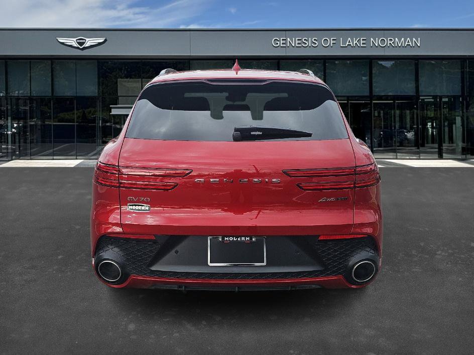 Used 2025 Genesis GV70 3.5T Sport w/ Sport Advanced Package image 8