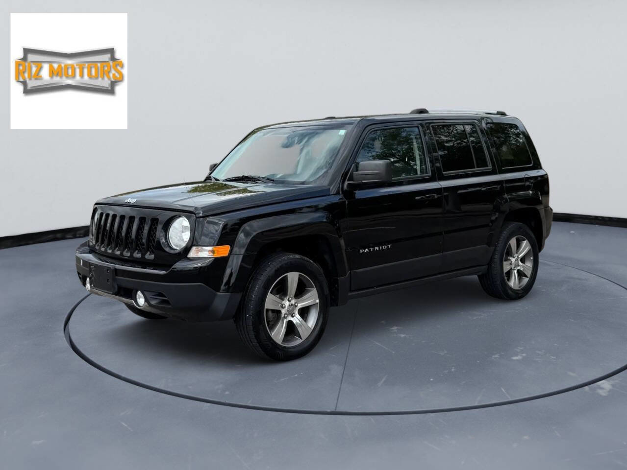 Used 2016 Jeep Patriot High Altitude image 2