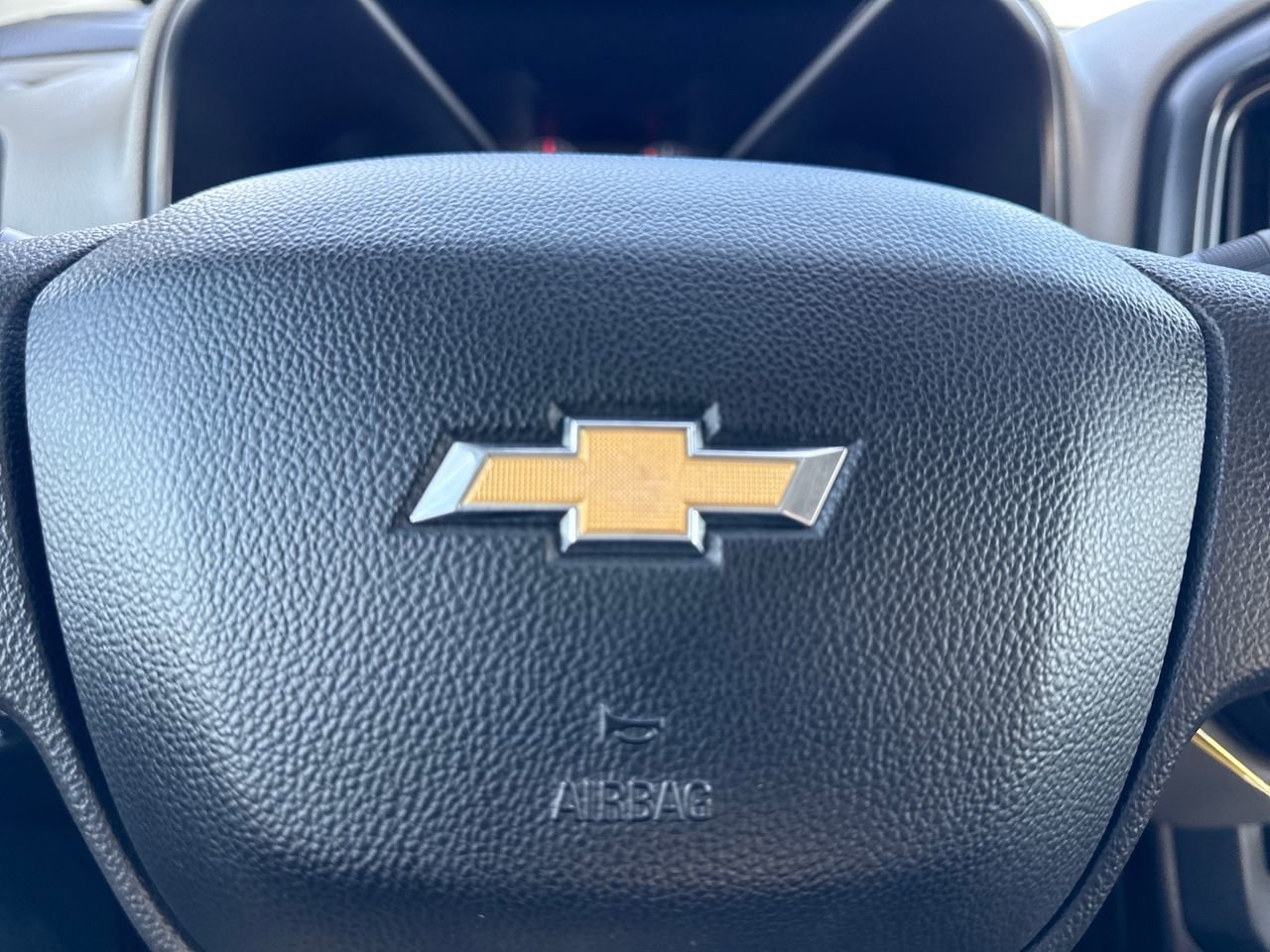 Used 2018 Chevrolet Colorado W/T image 28