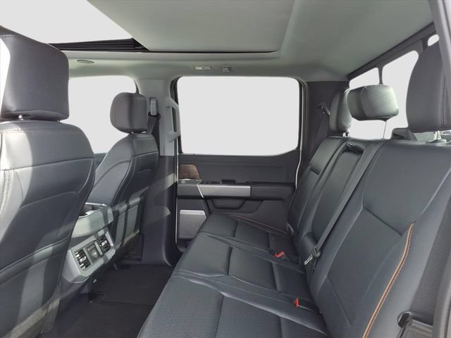 New 2026 Ford F250 Lariat w/ Black Appearance Package AWD/4WD image 7