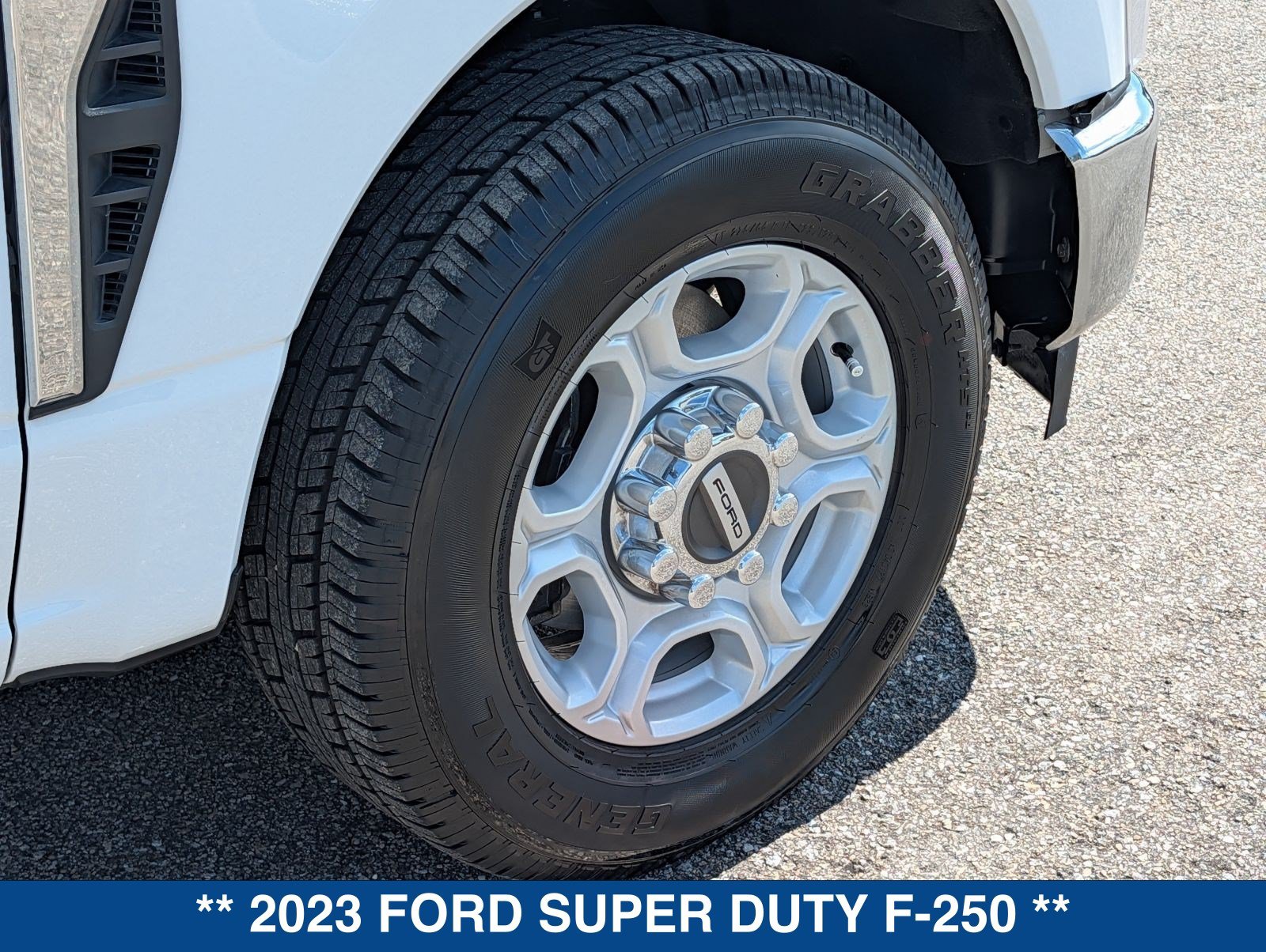 Certified 2023 Ford F250 XL w/ XL Chrome Package RWD image 13
