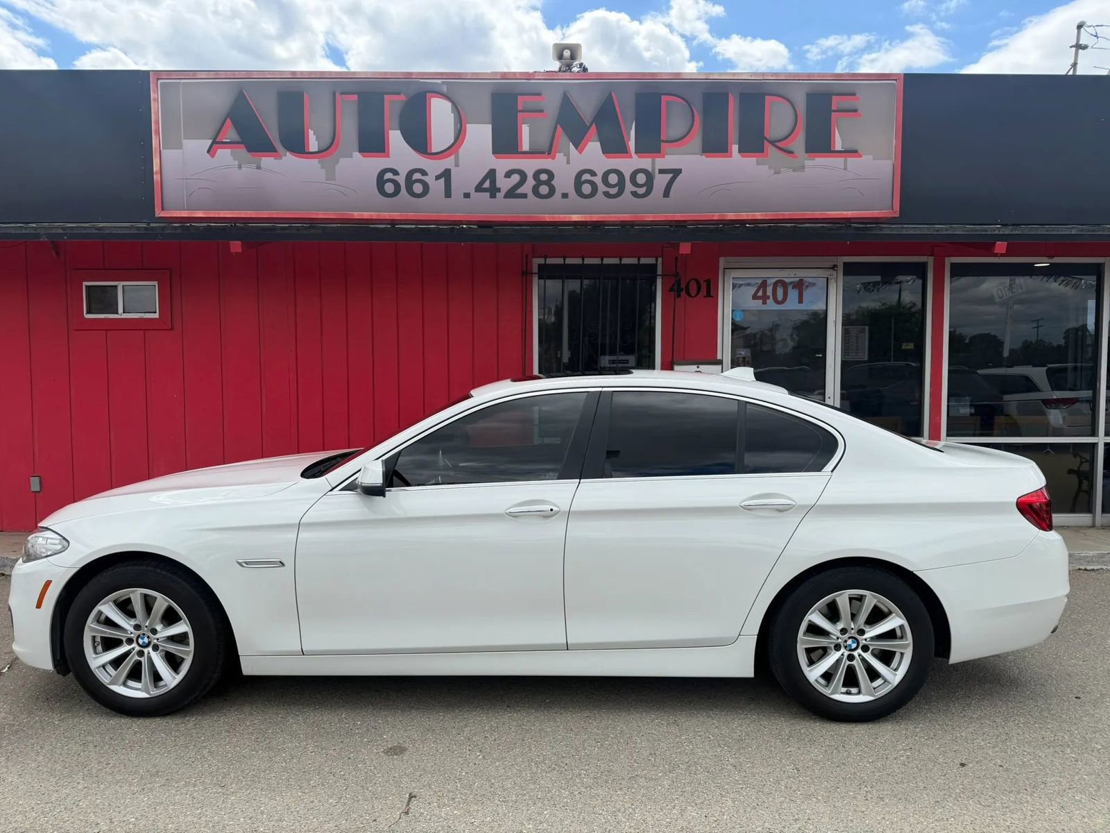 Used 2016 BMW 528i Sedan RWD image 1