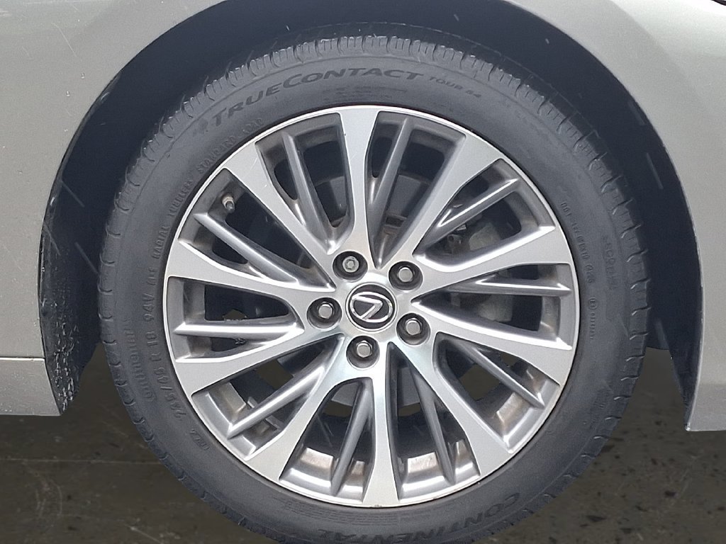 Used 2021 Lexus ES 350 w/ Premium Package FWD image 9