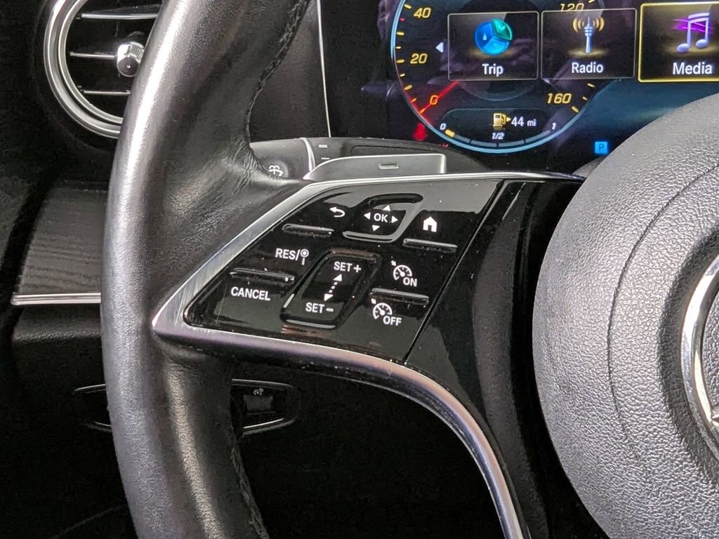 Used 2022 Mercedes-Benz E 350 4MATIC Sedan image 30